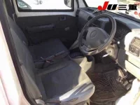 Mitsubishi MINICAB VAN лот № 8053 оценка R  с аукциона в Японии 3