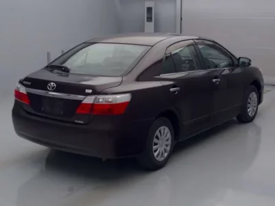 Toyota PREMIO  с аукциона в Японии