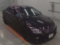Toyota CROWN лот № 30562 оценка R  с аукциона в Японии 4