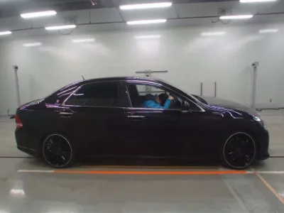 Toyota CROWN  с аукциона в Японии