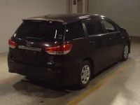 Toyota WISH лот № 4397 оценка R  с аукциона в Японии 1