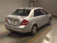 Nissan TIIDA LATIO лот № 4398 оценка R  с аукциона в Японии 1