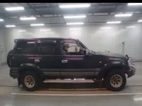 Toyota LAND CRUISER лот № 30591 оценка 3  с аукциона в Японии 2