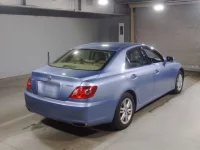 Toyota MARK X лот № 75053 оценка 3  с аукциона в Японии 1