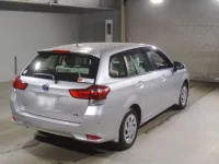 Toyota COROLLA FIELDER лот № 2231 оценка 4.5  с аукциона в Японии 1