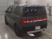 Mitsubishi DELICA D5 лот № 30620 оценка 3.5  с аукциона в Японии 5