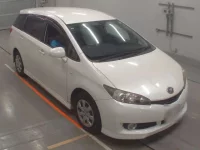 Toyota WISH лот № 30626 оценка 3.5  с аукциона в Японии 4