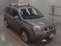 Nissan X-TRAIL лот № 30624 оценка 3.5  с аукциона в Японии 4