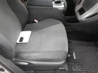 Toyota PRIUS ALPHA лот № 30636 оценка RA  с аукциона в Японии 7