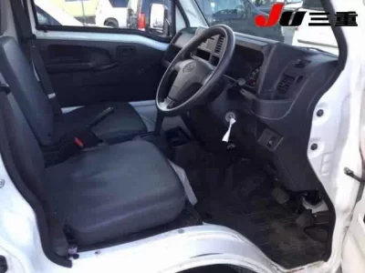 Subaru SAMBAR  с аукциона в Японии