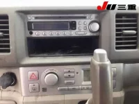 Suzuki EVERY WAGON лот № 8206 оценка R  с аукциона в Японии 9