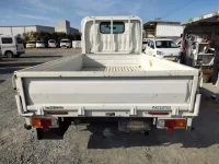 Toyota DYNA лот № 3370 оценка 3.5  с аукциона в Японии 3