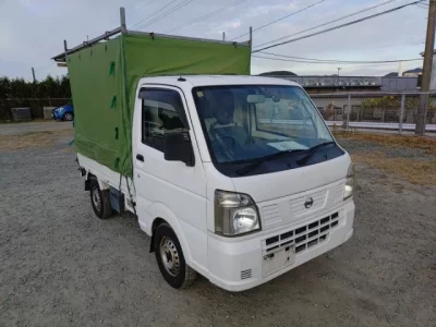 Nissan CLIPPER TRUCK