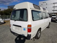 Toyota HIACE лот № 3063 оценка 3  с аукциона в Японии 2