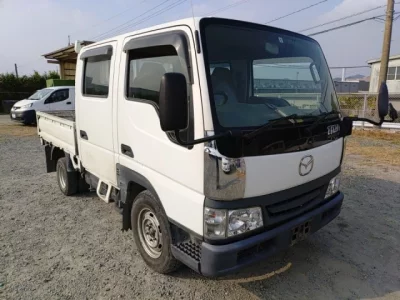 Mazda TITAN  с аукциона в Японии