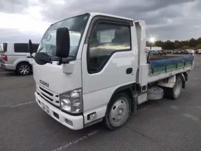 Isuzu ELF  с аукциона в Японии
