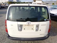 Toyota SUCCEED лот № 3363 оценка 3.5  с аукциона в Японии 3