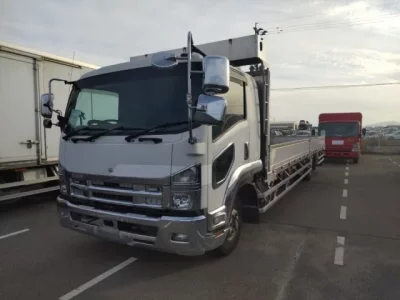 Isuzu FORWARD  с аукциона в Японии