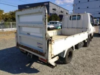 Mitsubishi CANTER лот № 3324 оценка 3.5  с аукциона в Японии 2