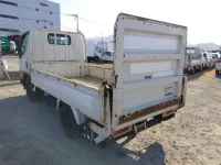 Mitsubishi CANTER лот № 3324 оценка 3.5  с аукциона в Японии 4