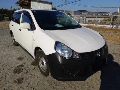 Nissan AD  с аукциона в Японии