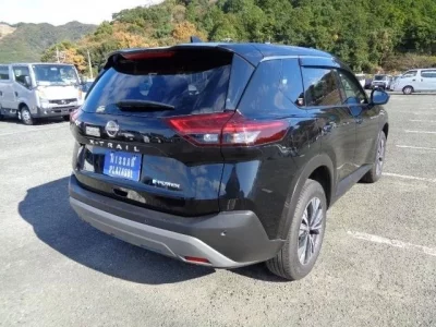 Nissan X-TRAIL  с аукциона в Японии