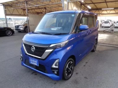 Nissan ROOX  с аукциона в Японии