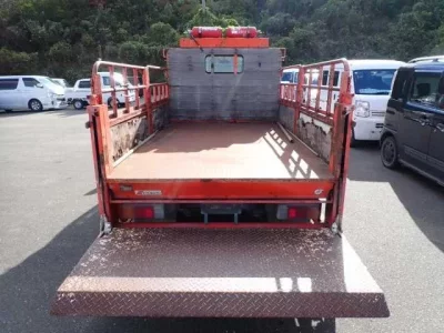 Hino DUTRO  с аукциона в Японии