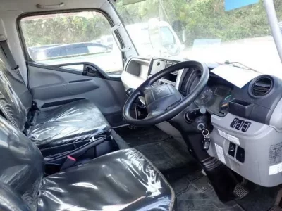 Mitsubishi CANTER  с аукциона в Японии