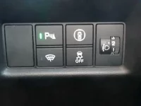 Honda FIT лот № 11 оценка 4  с аукциона в Японии 8