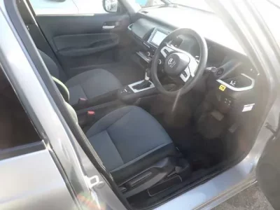Honda FIT  с аукциона в Японии