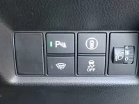 Honda FIT лот № 6 оценка R  с аукциона в Японии 8