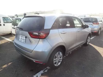 Honda FIT  с аукциона в Японии