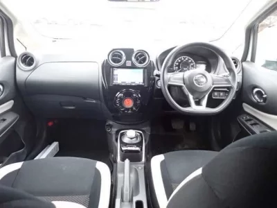 Nissan NOTE  с аукциона в Японии