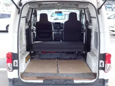 Nissan NV200  с аукциона в Японии