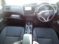 Honda GRACE лот № 54 оценка 4  с аукциона в Японии 3