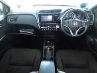 Honda GRACE лот № 79 оценка 3.5  с аукциона в Японии 3