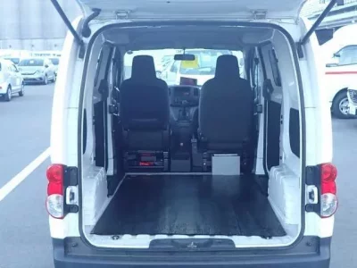 Nissan NV200  с аукциона в Японии