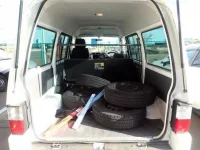 Mazda BONGO VAN лот № 65 оценка R  с аукциона в Японии 7