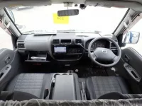 Mazda BONGO VAN лот № 234 оценка 3  с аукциона в Японии 5