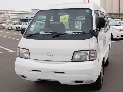 Mazda BONGO VAN  с аукциона в Японии