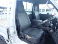 Mazda BONGO лот № 253 оценка 3.5  с аукциона в Японии 5