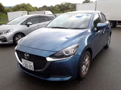 Mazda MAZDA2  с аукциона в Японии