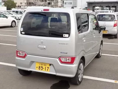 Suzuki WAGON R  с аукциона в Японии