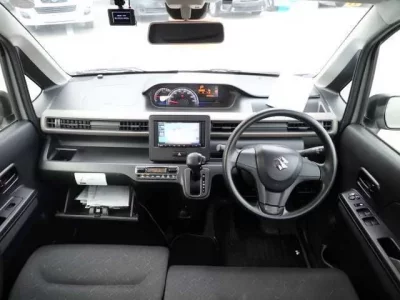 Suzuki WAGON R  с аукциона в Японии