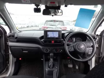 Daihatsu ROCKY  с аукциона в Японии