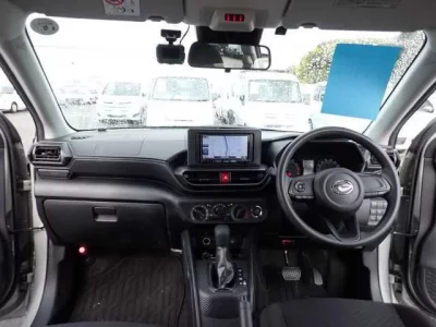 Daihatsu ROCKY  с аукциона в Японии