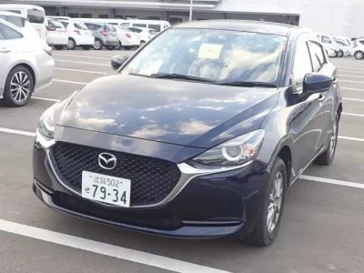 Mazda MAZDA2  с аукциона в Японии