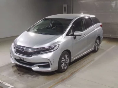 Honda SHUTTLE  с аукциона в Японии