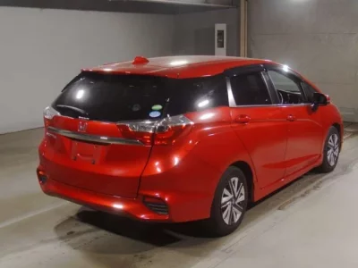 Honda SHUTTLE  с аукциона в Японии